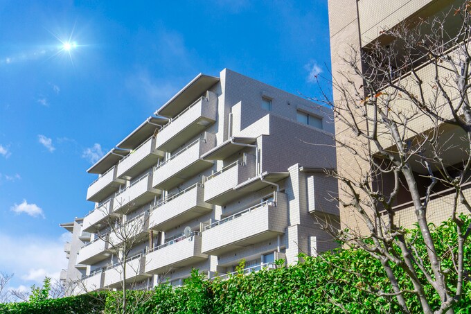 Jグランドはなぜ富裕層向けに新築「RC造マンション」を販売するのか？
