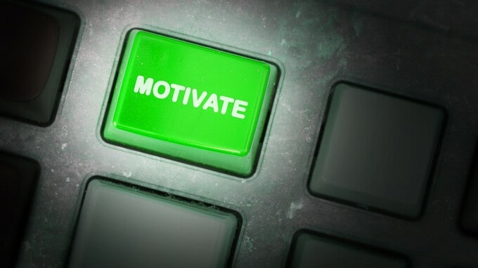 社会心理学に見る「吉本問題」…なぜパワハラは起きたのか？