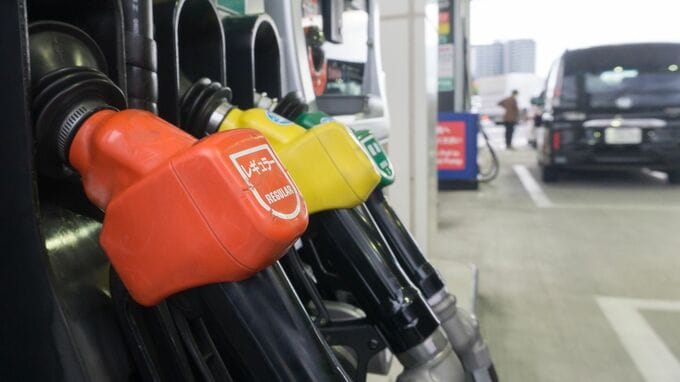 ガソリンスタンドで立ち尽くしました…イラン攻撃で原油高騰、「車なしでは生きられない」年金15万円・地方暮らしの元会社員男性の八方塞がり【FPが解説】