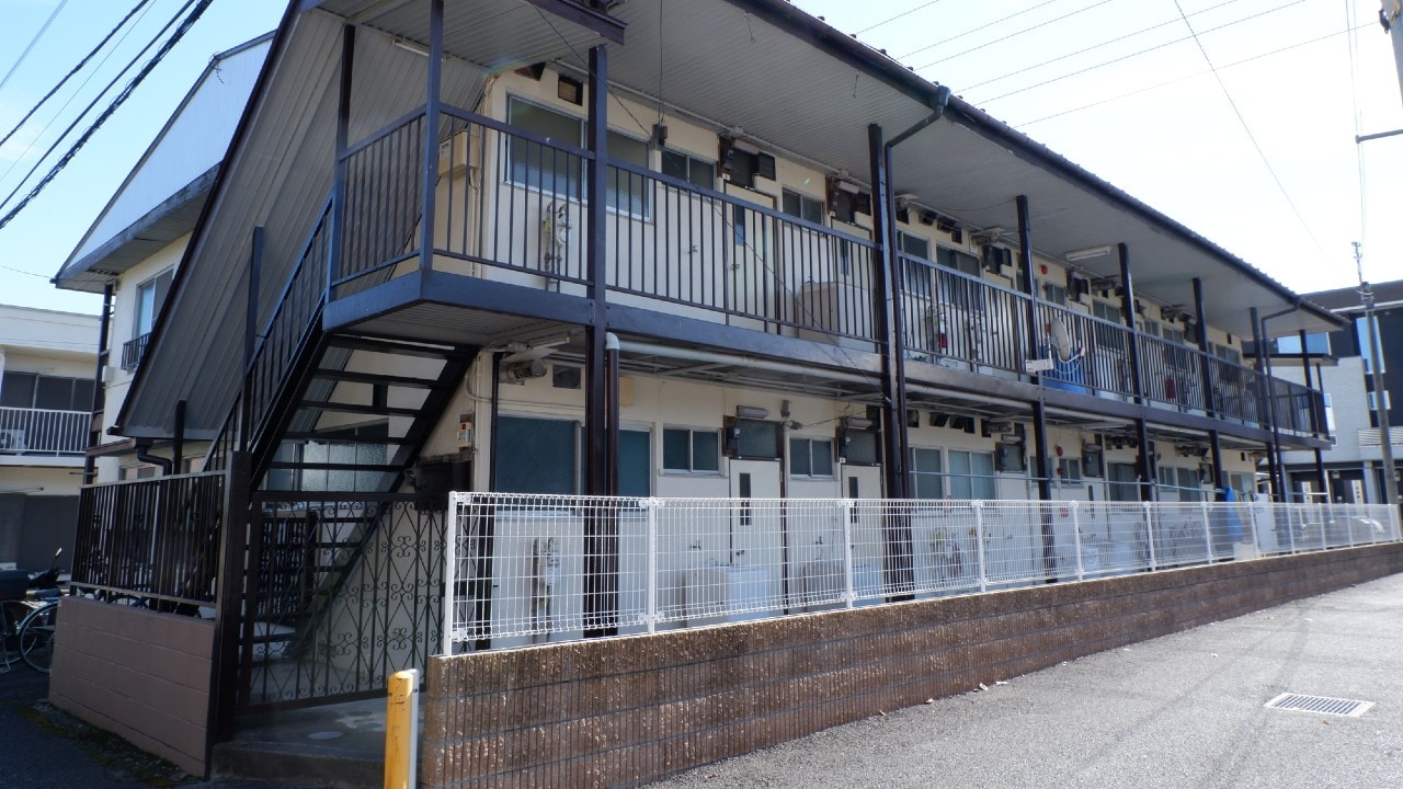 「これからは不労所得だ」妻の反対を無視して〈退職金2,000万円〉で大家になった60歳夫の誤算…〈想定外のトラブル〉で夢破れ、休む間もなく深夜労働に向かう「過酷な日々」