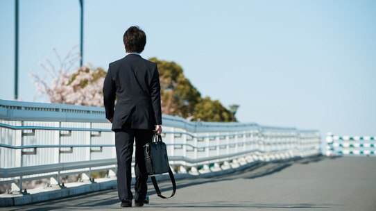 団塊世代は積極的だったが…日本人が「萎縮してしまった」ワケ