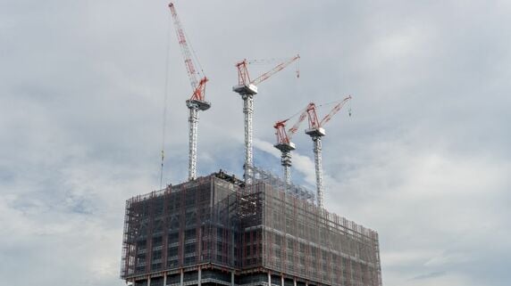 公園が「売り物」に…財政難を隠れ蓑に、都心一等地の公共資産が「タワマン」へと変わる、不穏な再開発の最前線【建築エコノミストが解説】