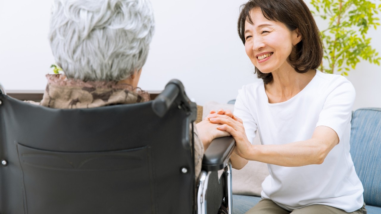 認知症700万人時代の家族介護負担「年間382万円」に愕然