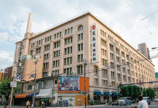 1928、1934年　竹中工務店（鈴木禎二）　大阪市浪速区日本橋3-5-25 出所：『京都・大阪・神戸 名建築さんぽマップ増補改訂版』（エクスナレッジ）より抜粋