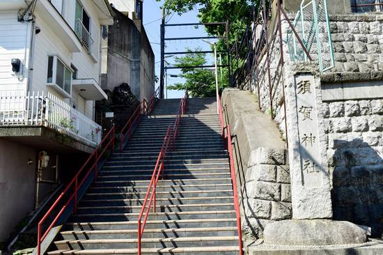 須賀神社／PIXTA