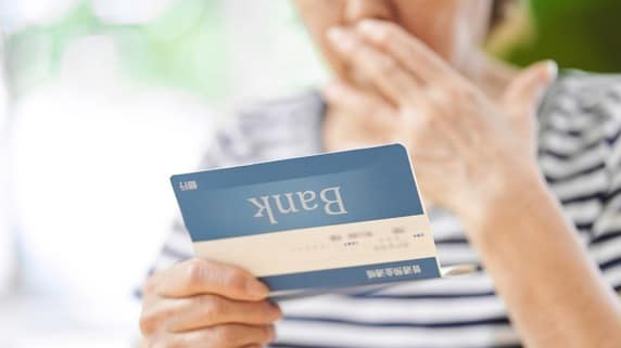 家事もせず“好き放題”、実家で推し活に明け暮れる〈年金月6万円〉68歳長女…限界を迎えた90歳母が遺した〈想定外の置き土産〉