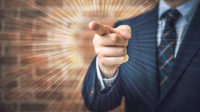 「相続税イヤ、タンス預金しよう」父の貯預金5千万円を移し替えたが…高齢母がパニックに陥った「税務調査」の恐怖