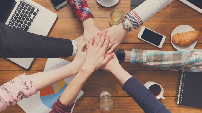 学歴、理系の知識、専門スキル不要！高年収、世の中に変革を起こせる仕事「ITエンジニア」の魅力とは