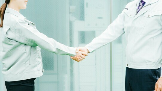 「跡取り娘」が会社を救う?事業承継できた会社だけが生き残る