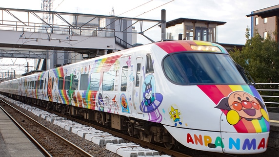 市場規模は累計600億ドルに達する試算も…実は「大人のメルヘン」として描かれたアンパンマンが世界的なビッグビジネスに成長したワケ