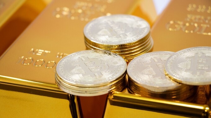 金はまだ「買われすぎ（割高）」ではない？ETF資金と中央銀行の買いが支える6,000ドルシナリオ【2月の金市場】