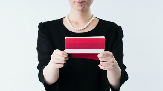 遺族年金を受け取るために必要な手続き