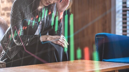 株価暴落は儲けるチャンス?「カラ売り」で億万投資家になる法