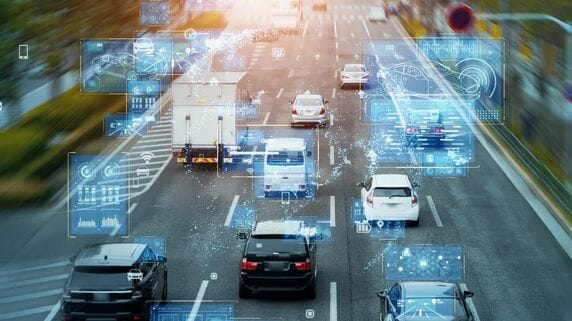 宅配便が「50億個」を突破…国が本腰を入れる「自動物流道路」構想の全貌と生活への影響【2026年最新白書】