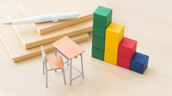 卒業おめでとう…愛するわが子が大学を卒業「教育費の支払い」が終わった50代会社員の事例【みんなが資産形成をはじめたきっかけ】