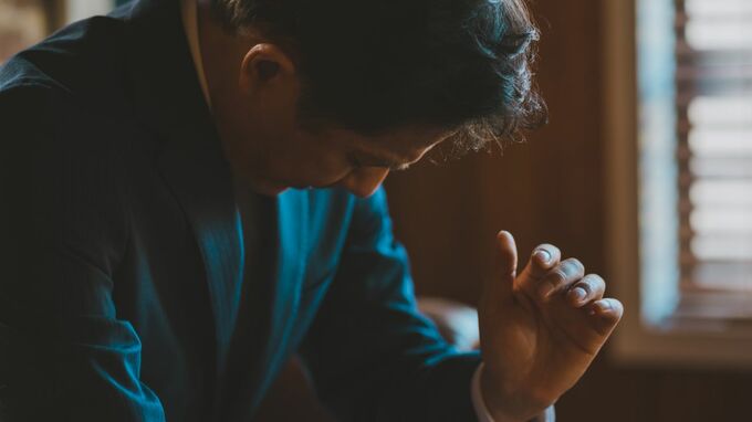 衝撃の残高「10億円」が「ゼロ円」に。わずか数分で資産を失った原因は〈一通のメール〉…カモられた50歳経営者の虚無【FPの助言】