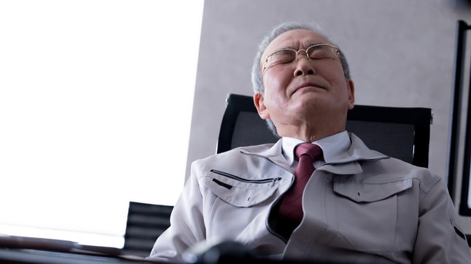 「6か月間は契約社員って書いてあるのに…」本採用を見送った41歳男性から届いた“解雇は無効”の通知書。原因は〈面接での軽はずみなひと言〉【社労士が“有期契約と試用期間の違い”を解説】