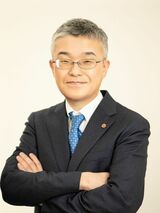 岡 佳伸