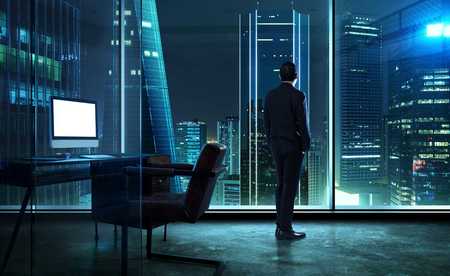 会社員なら憧れる、高給取り（※画像はイメージです／PIXTA）