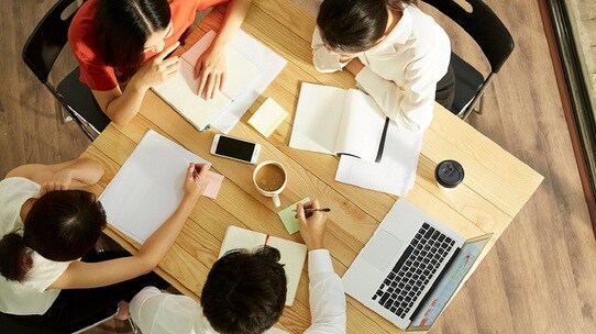 国内独立系最大の運用会社のチーフエコノミストと直接話せる!特別イベント