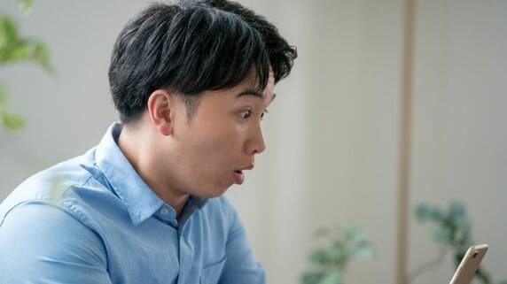 月数千円の差も5年放置すれば数十万円の損失に…AI時代、時間とお金を「増やす人」「失う人」の決定的な違い 