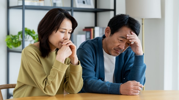 “夫婦そろって”年金を繰り下げると、大損する理由…年約40万円の「特別な年金」が消滅する罠【FPが解説】