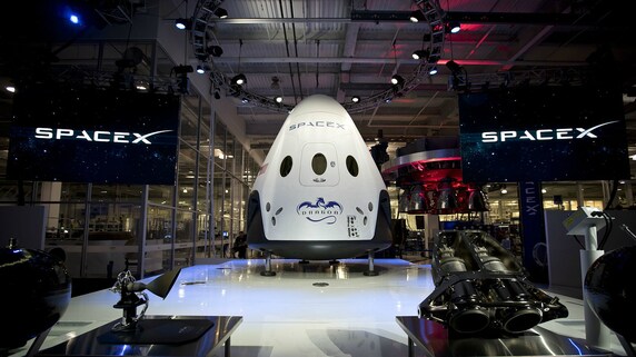イーロン・マスクとウォーレン・バフェットの共通点とは?