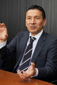 伊藤さん