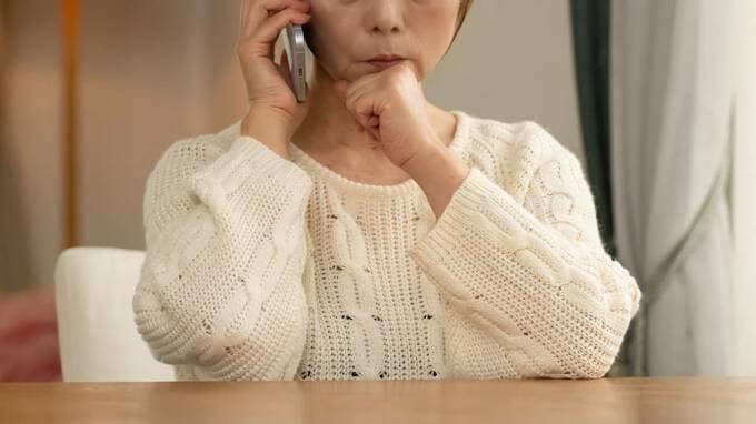 「お母さん、お願いがあるの…」年金12万円で暮らす70歳母。専業主婦・39歳娘の「切羽詰まったお願い」に凍りついたワケ