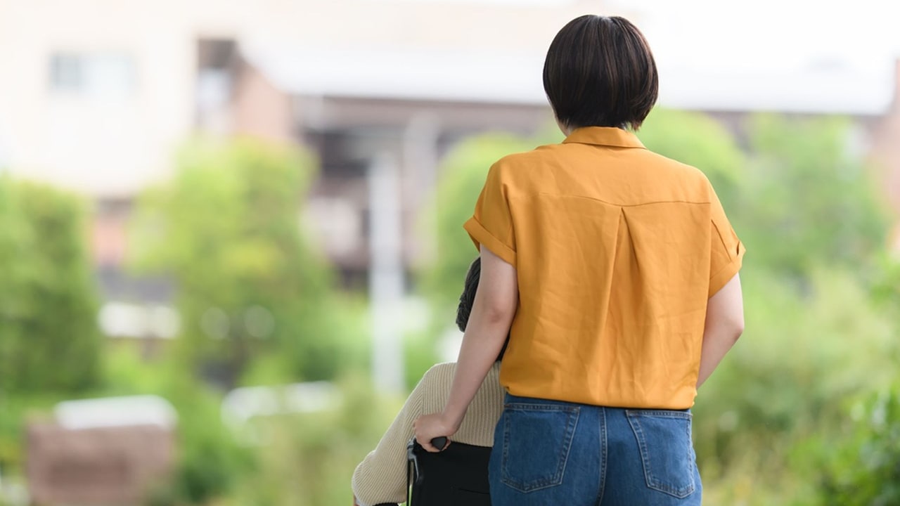 「介護離職で貯金ゼロ」人生の“どん底”から脱出したい…ワタシが「資産形成」をはじめた理由