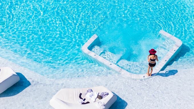 アウトドアライフの質を高める、屋外のジャグジー 〜高級バスタブブランド「アルティス」癒しの物語