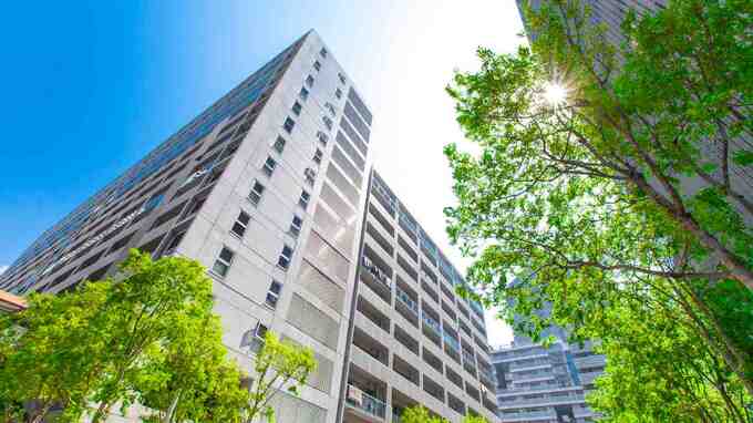 高所得な医者・証券マンまで投資に走る、日本経済の厳しい事情