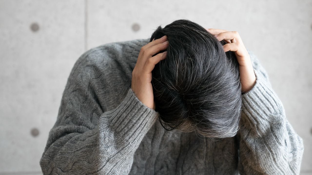 「嫌なら出ていけ！」金利上昇と役職定年でローン負担激増…妻に当たり散らした〈58歳会社員〉の末路