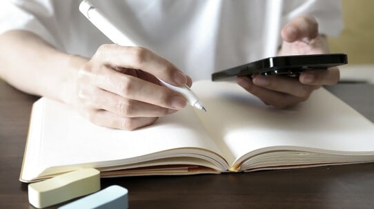 【医学部受験】必死に集めた受験情報を読みこなせず…ひたすら無駄な出費を続ける「残念過ぎる親」の特徴