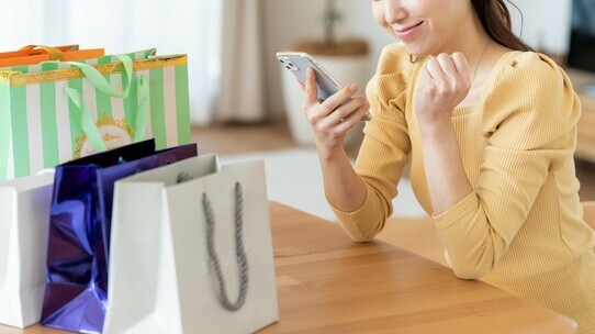 アマゾンは年間消費額3.5倍!ポイントより「有料会員」が効果的な理由