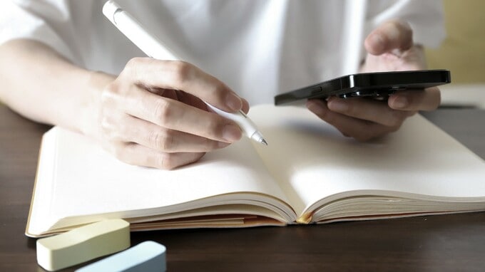 【医学部受験】必死に集めた受験情報を読みこなせず…ひたすら無駄な出費を続ける「残念過ぎる親」の特徴