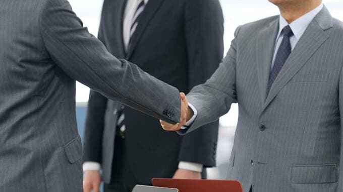 退職金1800万円も1年で470万円に…60歳元部長の悲惨な末路