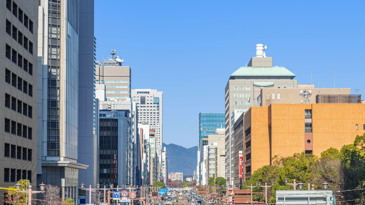 西日本の二大都市「広島」vs.「福岡」…賃貸オフィス市場を徹底比較