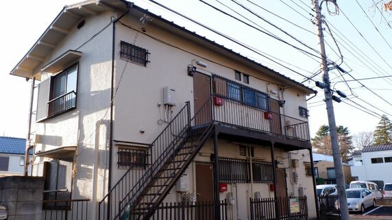 資産1,500万円でサイドFIREした35歳女性、正社員からパートへ。家賃4万5,000円の木造アパートで“ささやかな幸せ”を満喫も…4年後に直面した「究極の2択」