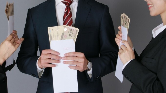 相続手続き中の「遺産の使い込み」を防ぐ「保全処分手続」とは【行政書士が解説】