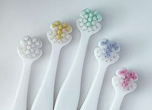 度重なる施策を経て完成した、5つのV字スリット構造