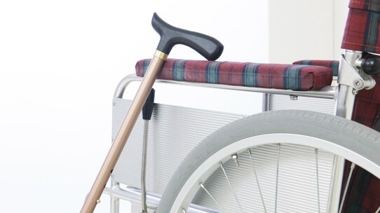 年老いた親の医療費・介護費の影響を抑える方法