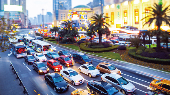 中国市場の景気減速による「自動車業界」への影響とは？