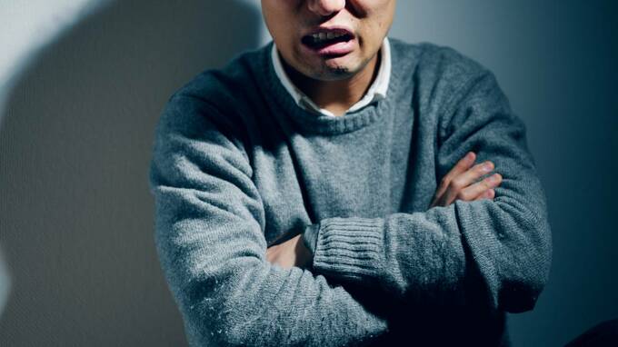 大声で怒鳴る、夜中に壁を叩く…隣人に迷惑をかける「モンスター入居者」を追い出す方法【弁護士が事例解説】