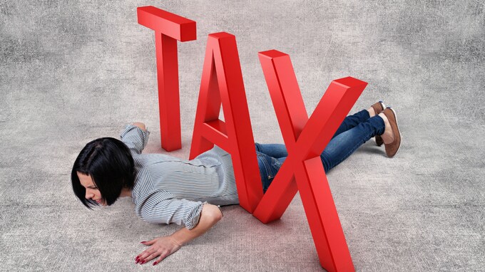 「自社株式のまとめて贈与」は超重税に！？