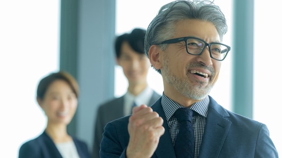 最大100億円まで「100％損金」に…後継者不足が深刻な日本の中小企業を救う「M&Aの税制優遇制度」の中身【税理士が解説】