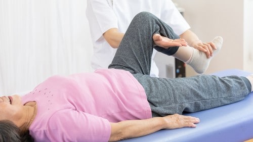 病院は3か月で退院させられることが多いのには理由があるという。（※写真はイメージです／PIXTA）