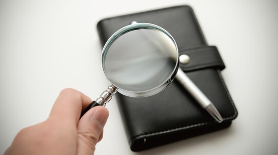 税務調査で「名義株」「海外資産」等の質問を受けた際の対応法