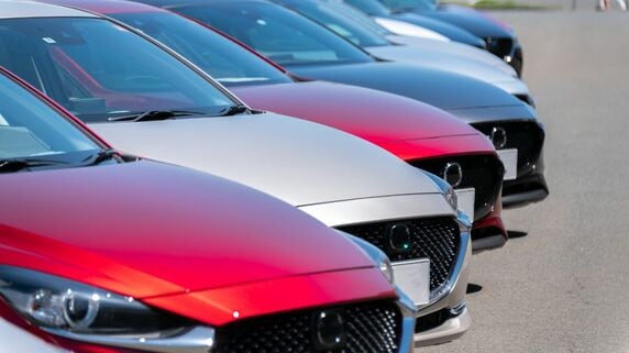 なぜ儲からない？中古車販売店｢倒産急増｣の深刻舞台裏