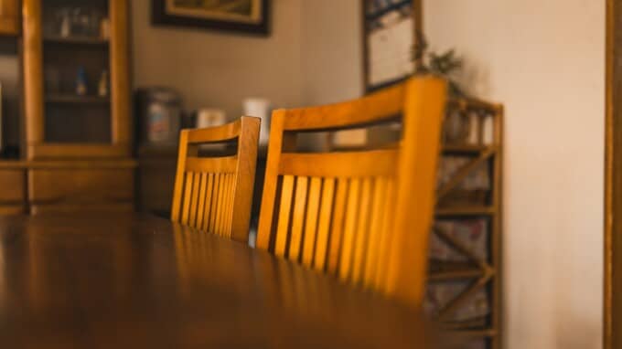 「今日は寒いね」――82歳母から届いた最後のメッセージ。58歳の息子が実家で見た“あまりに静かな光景”に崩れ落ちたワケ